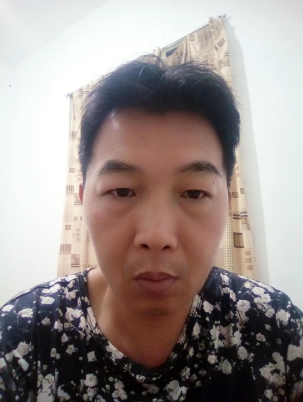 繁华哀伤的第一张照片--闽侯相亲服务中心