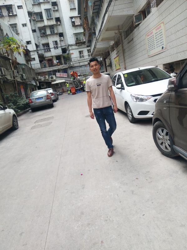 突然的自我的第三张照片--闽侯相亲服务中心