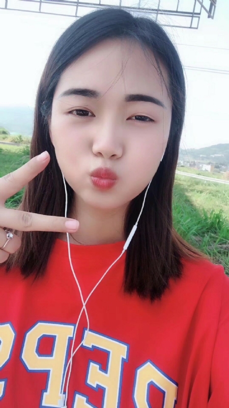 深拥必定温暖的第一张照片--闽侯相亲服务中心