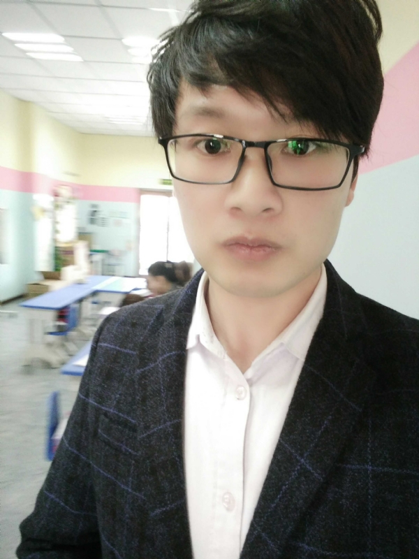 峰的呢喃的第一张照片--闽侯相亲服务中心