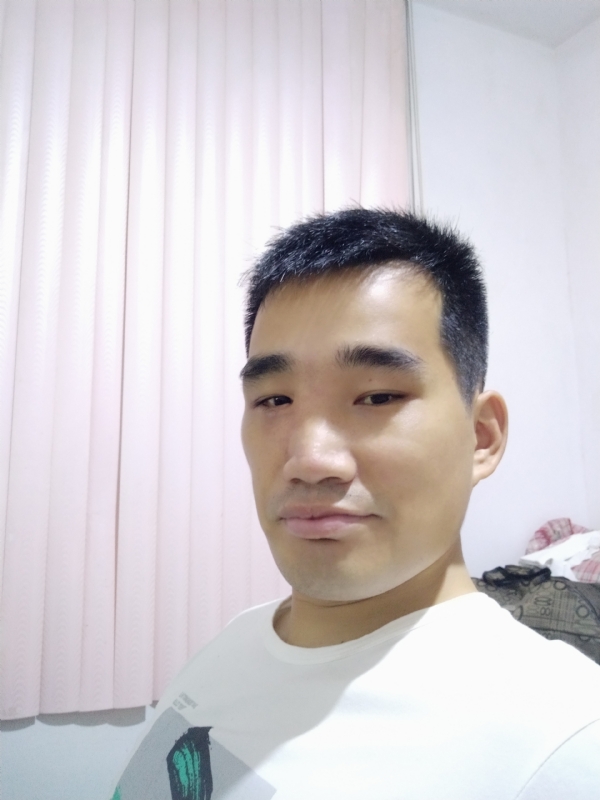 大男孩的第一张照片--闽侯相亲服务中心