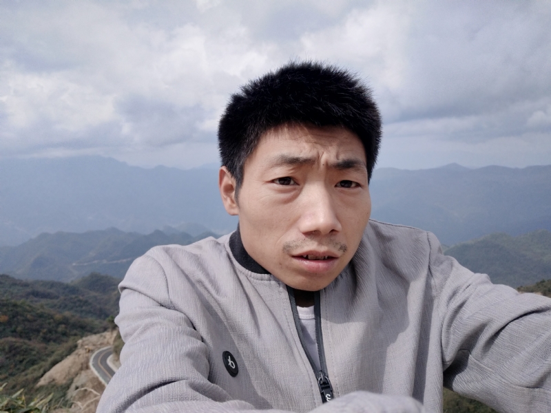向后半生奋斗的第一张照片--闽侯相亲服务中心