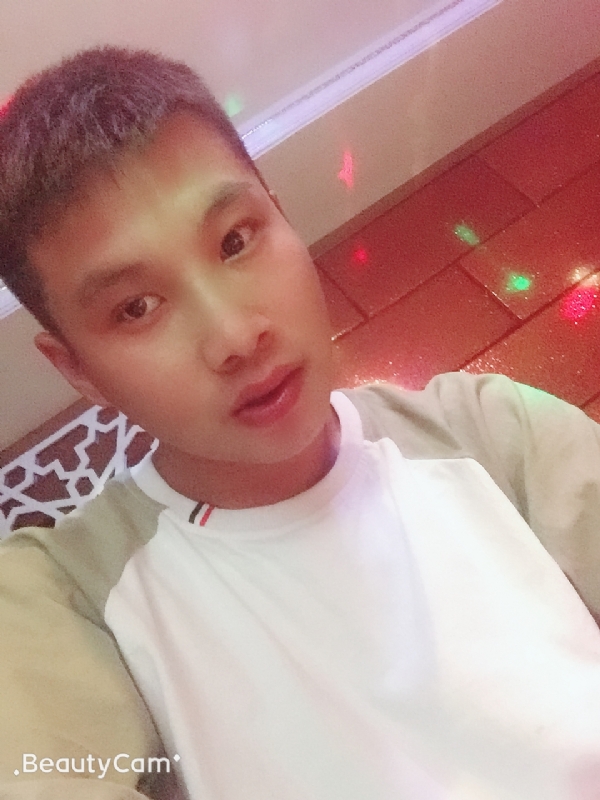 阿锋的第一张照片--闽侯相亲服务中心