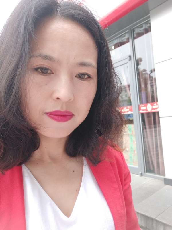 枫叶飘零的第一张照片--闽侯相亲服务中心