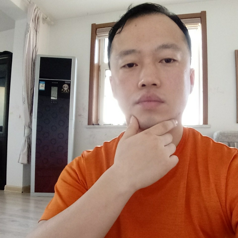 爱热闹的人的第一张照片--闽侯相亲服务中心