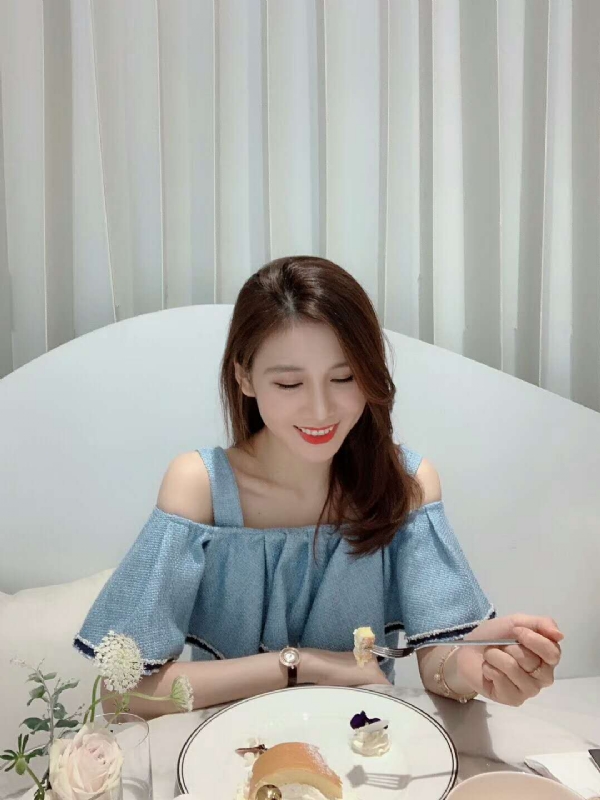 Emily的第三张照片--闽侯相亲服务中心