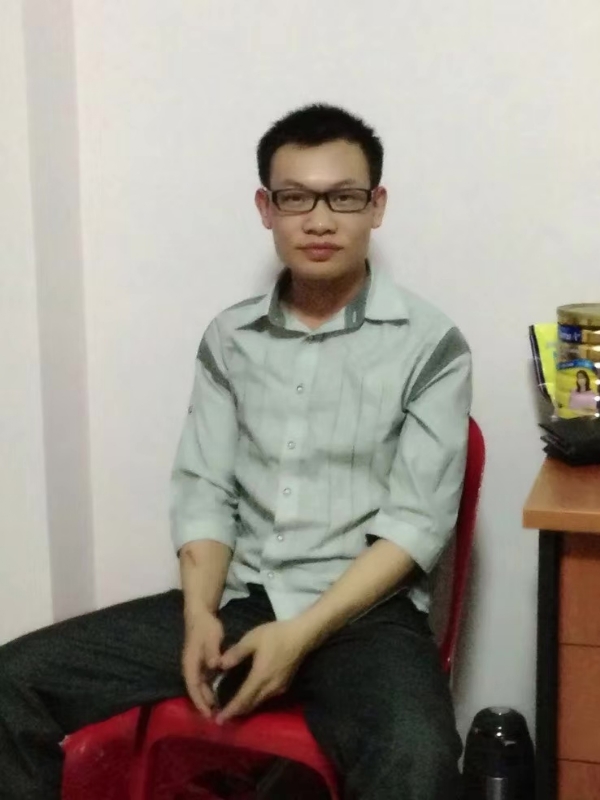 坚强不屈的第一张照片--闽侯相亲服务中心