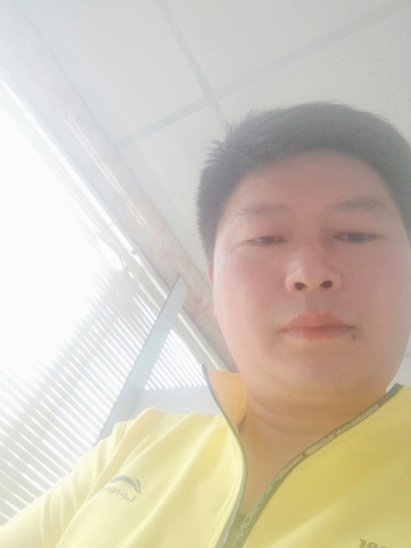 山男的第一张照片--闽侯相亲服务中心