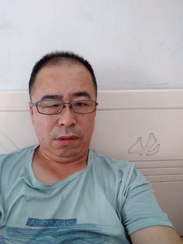 大叔的第一张照片--闽侯相亲服务中心