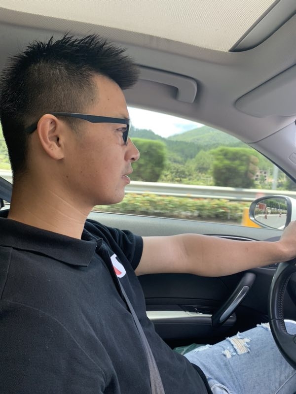 浪漫益友的第一张照片--闽侯相亲服务中心