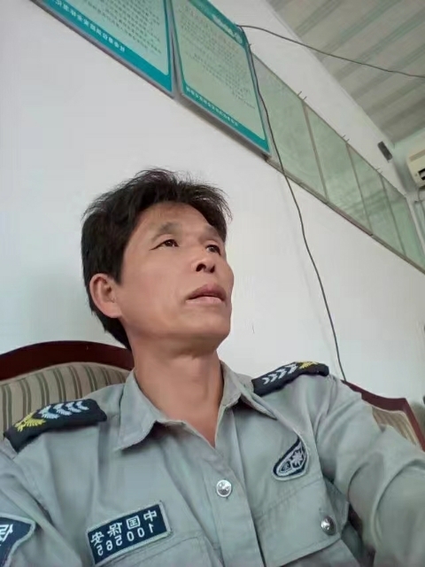 卧窗听雨的第一张照片--闽侯相亲服务中心