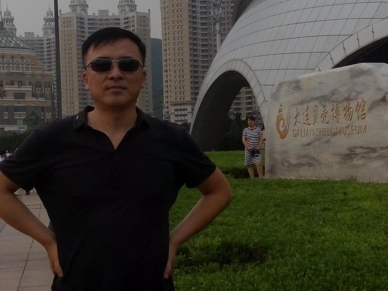 豁达的第一张照片--闽侯相亲服务中心