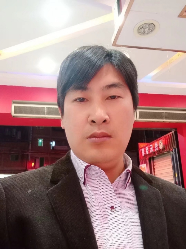 奔跑的第二张照片--闽侯相亲服务中心