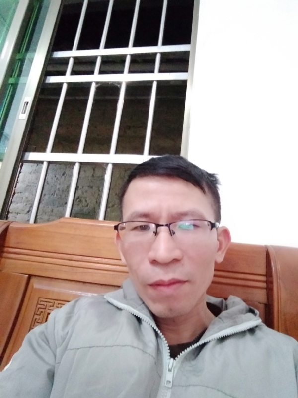 奋斗的第一张照片--闽侯相亲服务中心