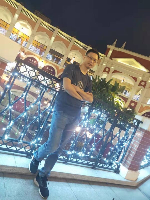 落单恋人的第一张照片--闽侯相亲服务中心