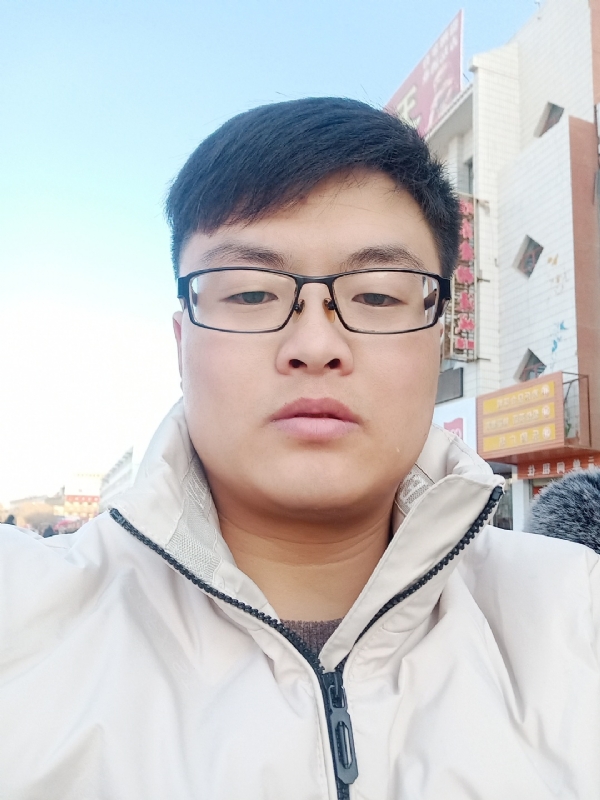 执子之手与子偕老的第一张照片--闽侯相亲服务中心