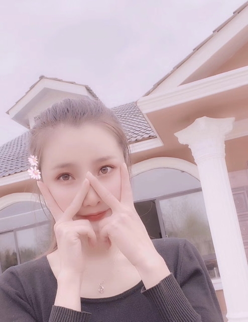 小媛的第一张照片--闽侯相亲服务中心