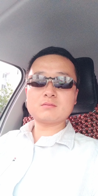 痛苦的单身狗的第二张照片--闽侯相亲服务中心