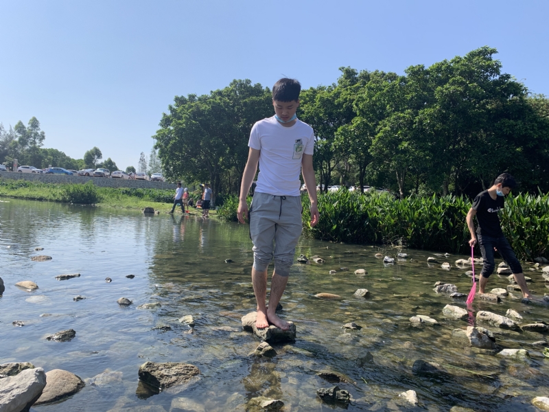 放假吃鸡的第一张照片--闽侯相亲服务中心