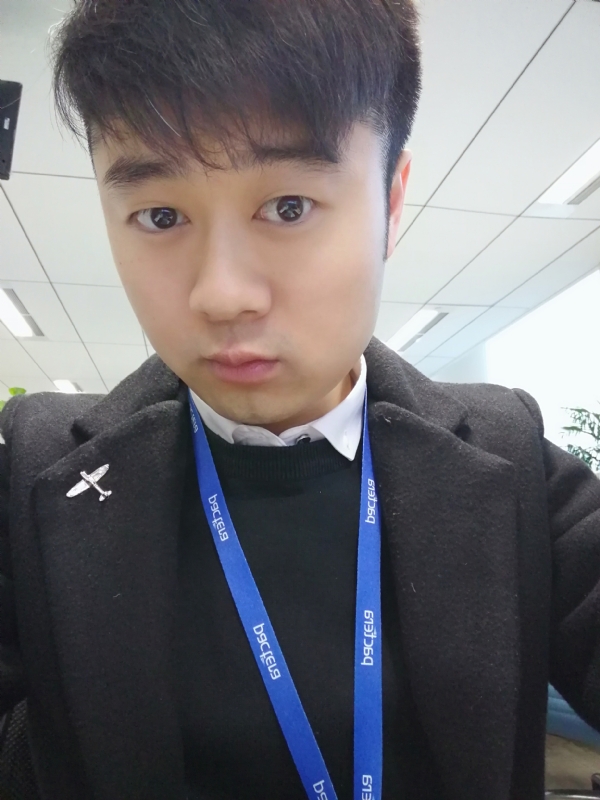 择一爱与被爱的第一张照片--闽侯相亲服务中心