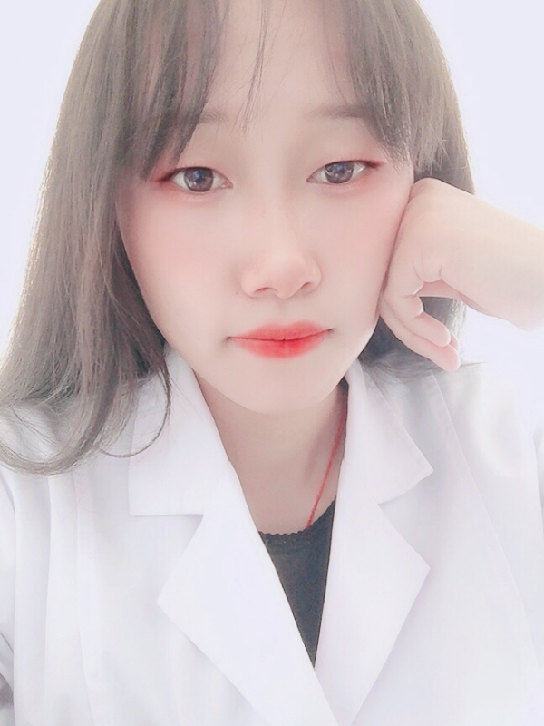 白婚纱的第一张照片--闽侯相亲服务中心