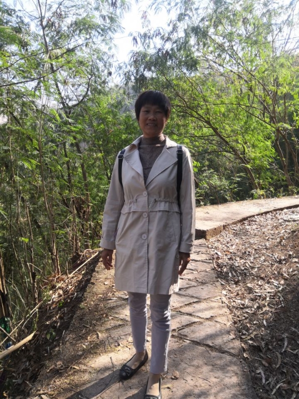 兰草的第一张照片--闽侯相亲服务中心