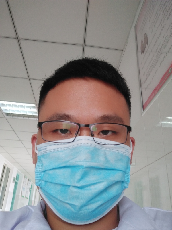 风轻云淡的第一张照片--闽侯相亲服务中心