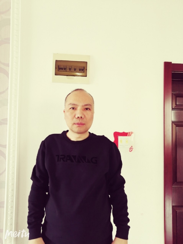 酒香四溢的第一张照片--闽侯相亲服务中心