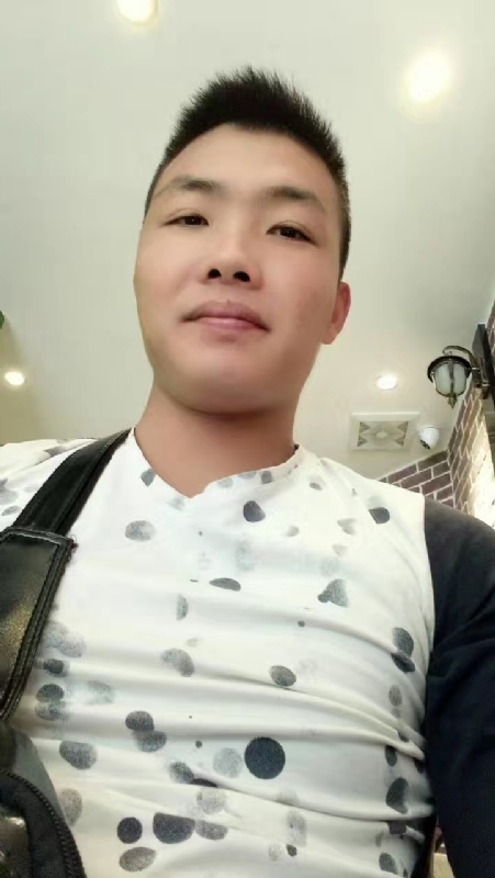 吃生蚝的小乖乖的第一张照片--闽侯相亲服务中心