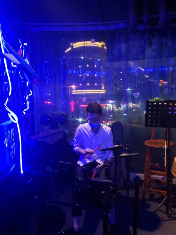 凤梨罐头的第一张照片--闽侯相亲服务中心