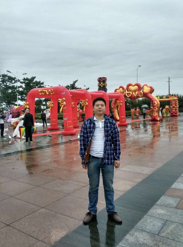 在奋斗的第三张照片--闽侯相亲服务中心