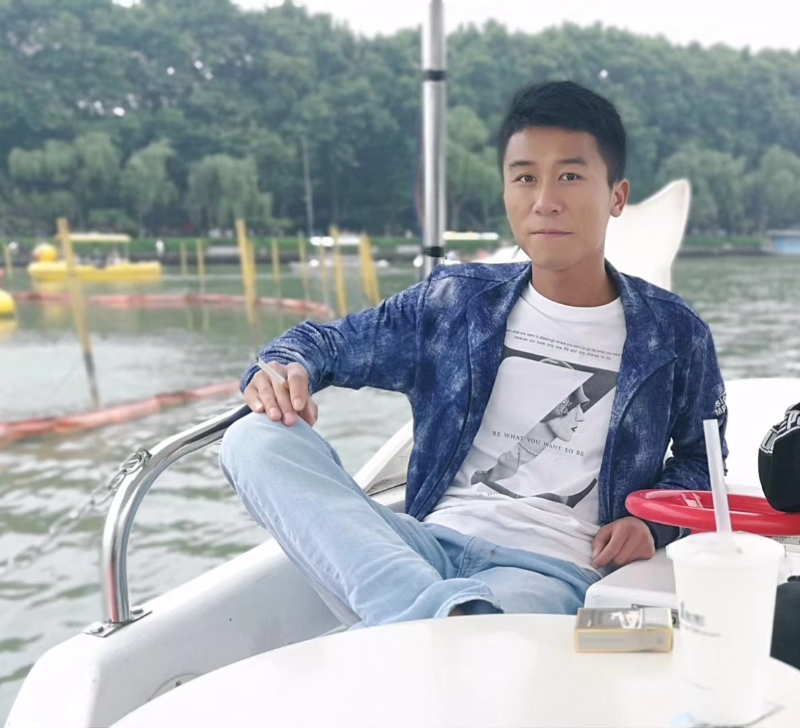 小熊微品的第一张照片--闽侯相亲服务中心