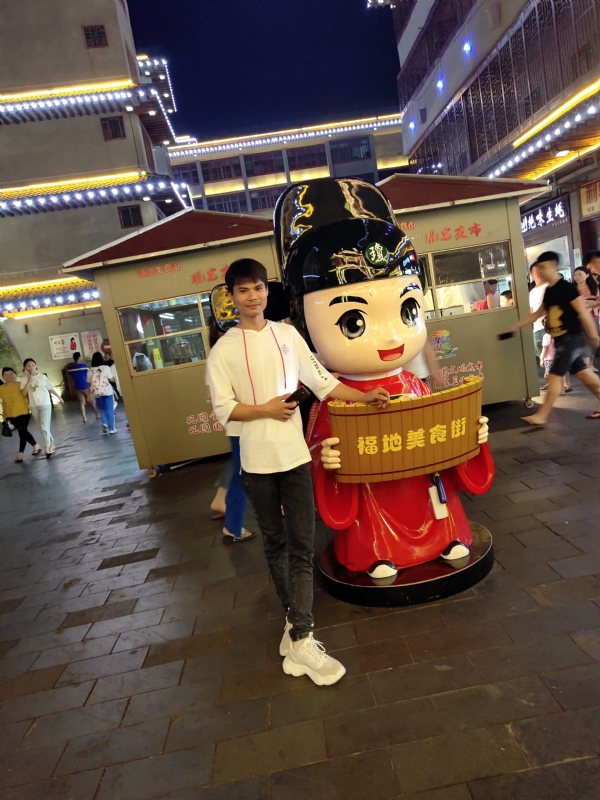 圆嘟嘟的瘦子的第一张照片--闽侯相亲服务中心