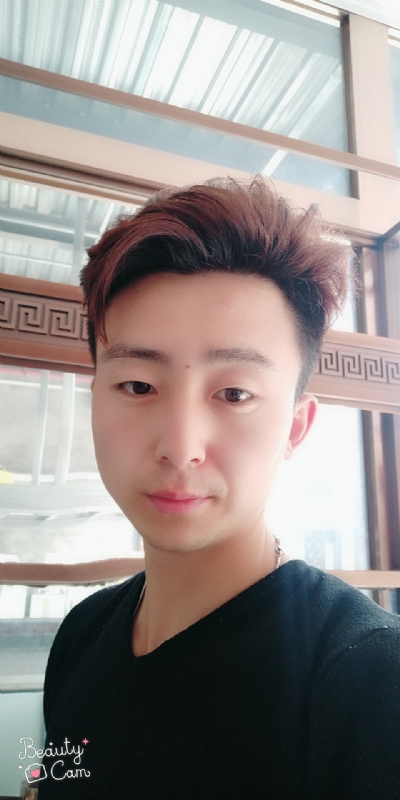 拼命微笑的第二张照片--闽侯相亲服务中心