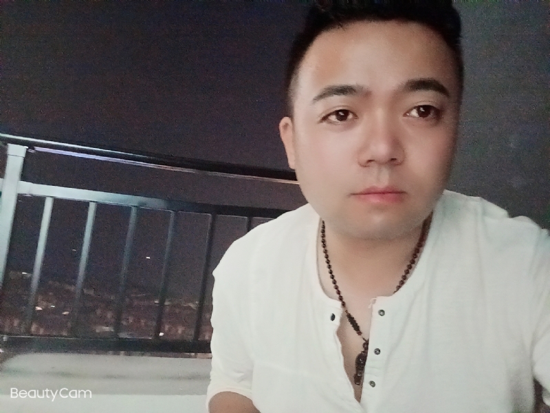 可么嗯哼的第一张照片--闽侯相亲服务中心