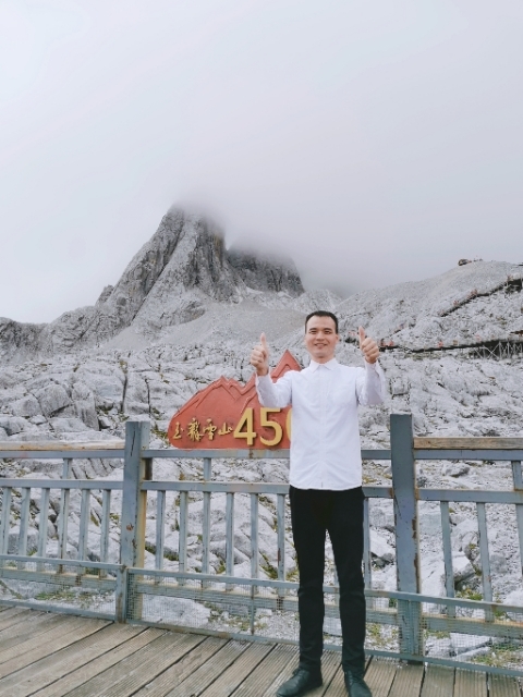 灰太狼的第一张照片--闽侯相亲服务中心