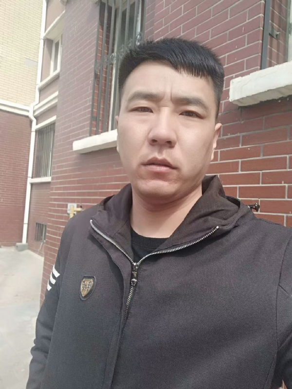 谁伴我闯荡的第一张照片--闽侯相亲服务中心