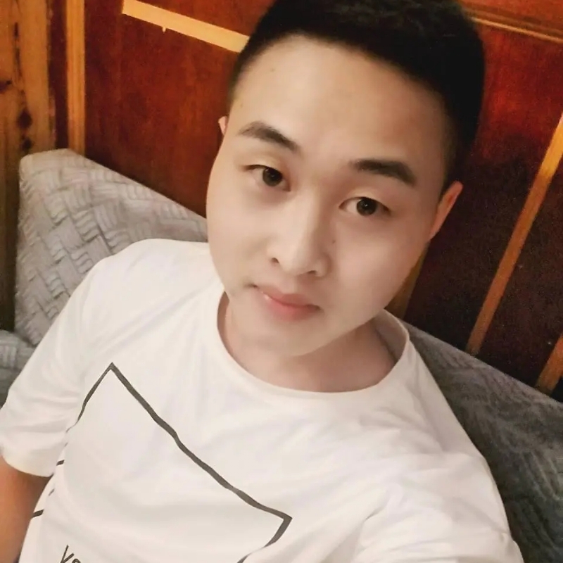 娃娃脸小爸爸的第一张照片--闽侯相亲服务中心