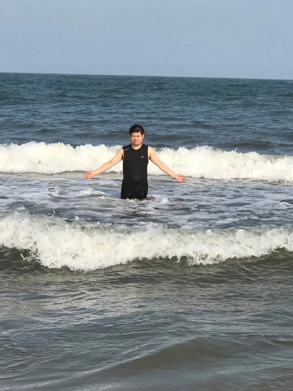 TS杰的第一张照片--闽侯相亲服务中心