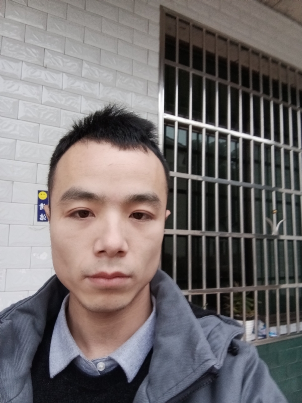 笑得那么开心的第一张照片--闽侯相亲服务中心