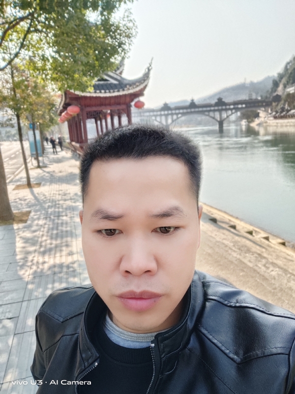 啊锦的第一张照片--闽侯相亲服务中心