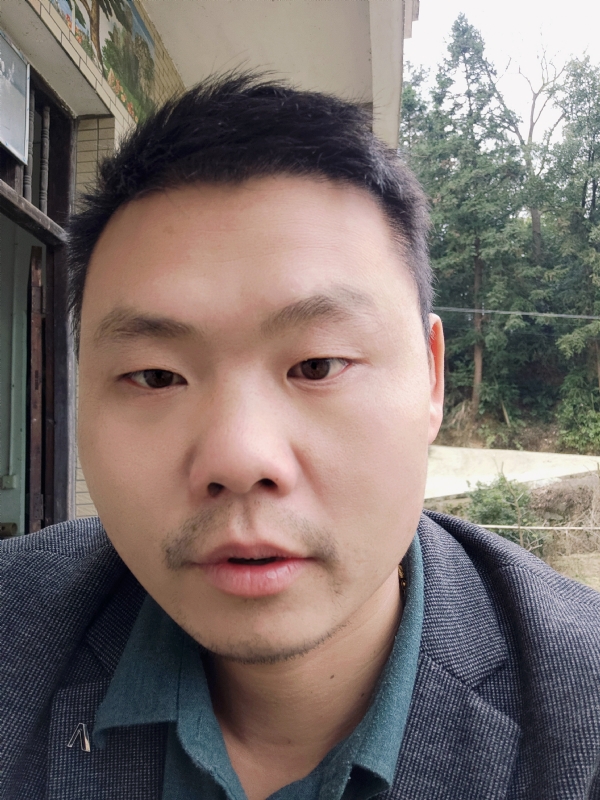 曾小焱的第一张照片--闽侯相亲服务中心