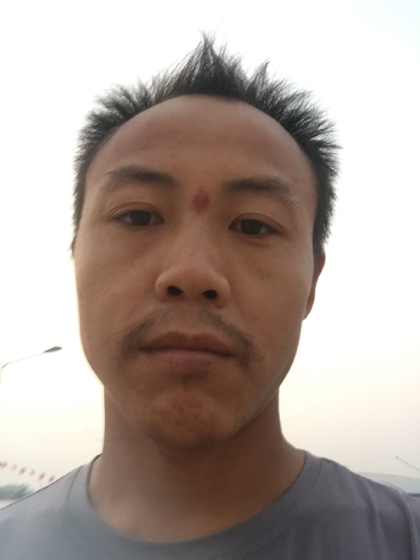 老曹的第一张照片--闽侯相亲服务中心