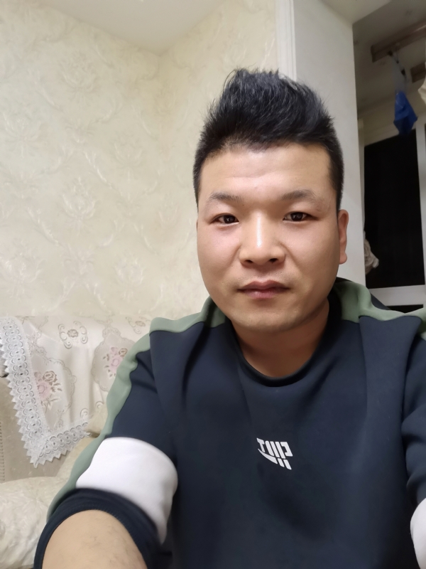 小猪猪的第一张照片--闽侯相亲服务中心