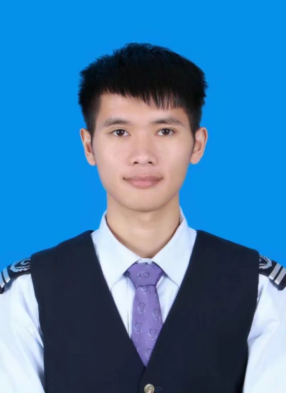 一头奔跑的熊的第一张照片--闽侯相亲服务中心