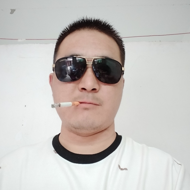 白伟伟的第一张照片--闽侯相亲服务中心