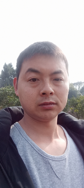 亲亲抱抱我爱你的第一张照片--闽侯相亲服务中心