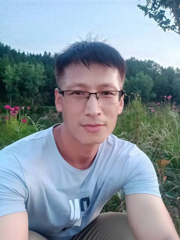 零零柒的第一张照片--闽侯相亲服务中心