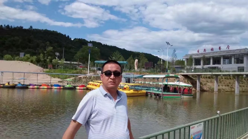 一三缺四的第一张照片--闽侯相亲服务中心