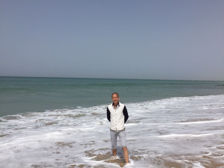 文字的忧伤的第一张照片--闽侯相亲服务中心